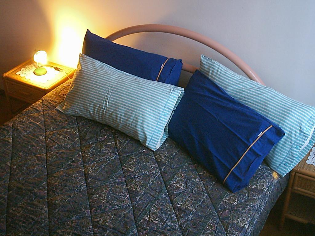 B&B La Pinara Trento Ruang foto