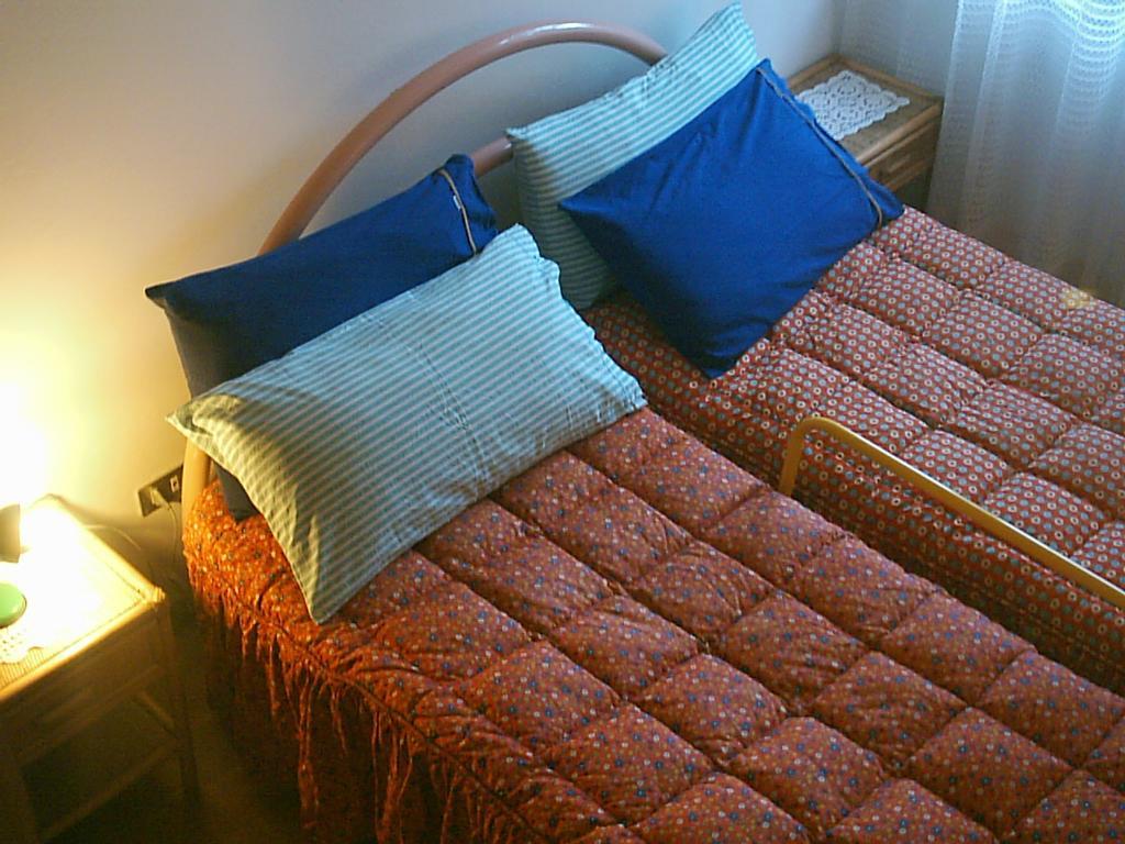 B&B La Pinara Trento Ruang foto